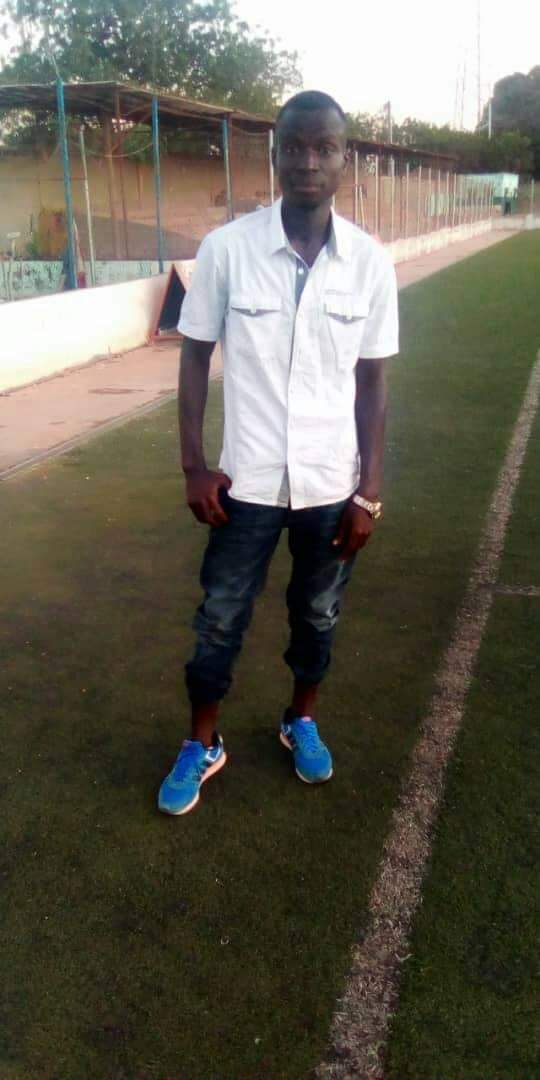 How I'm looking like can someone tell me something about it🌹🌹🌹