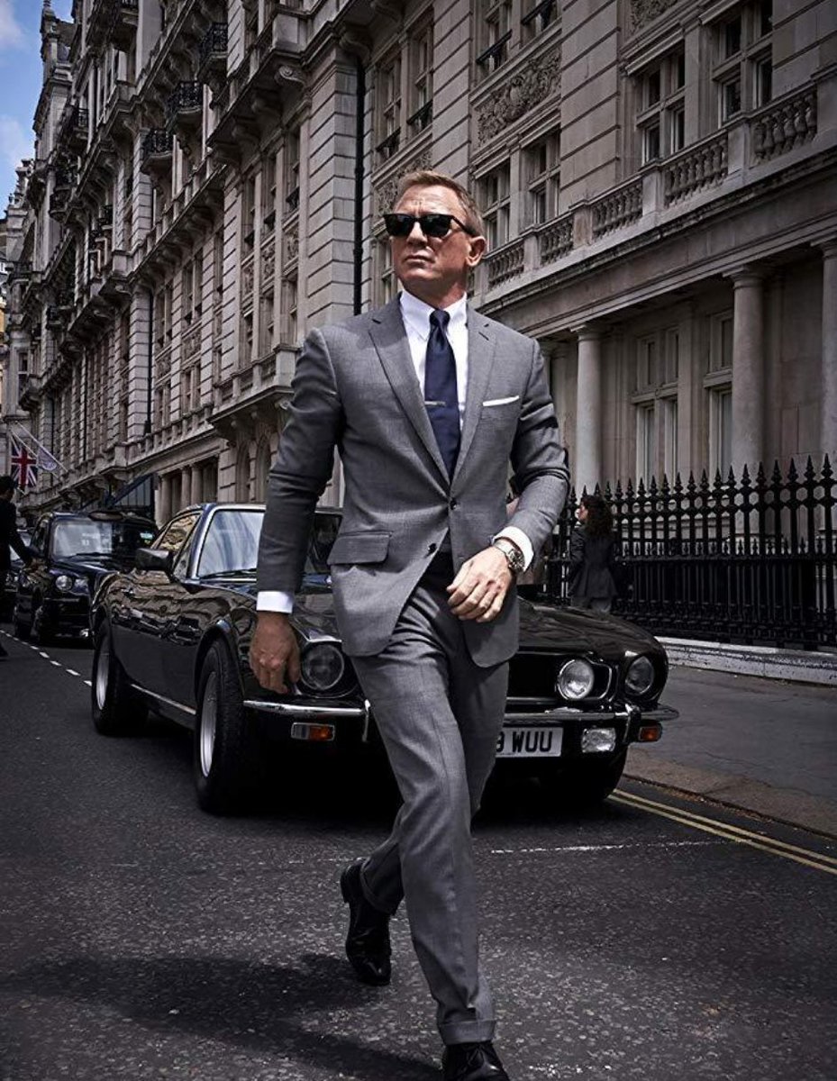 JamesBondFan10's tweet photo. Have you seen every James Bond Film?

🔄 RT = Yes
❤️ Like = No

🛍️ Help support this page and feel like Bond at the same time - Shop SIS Training Gear via https://t.co/uXQAEx7Kf5 https://t.co/RmzUDPxzeW