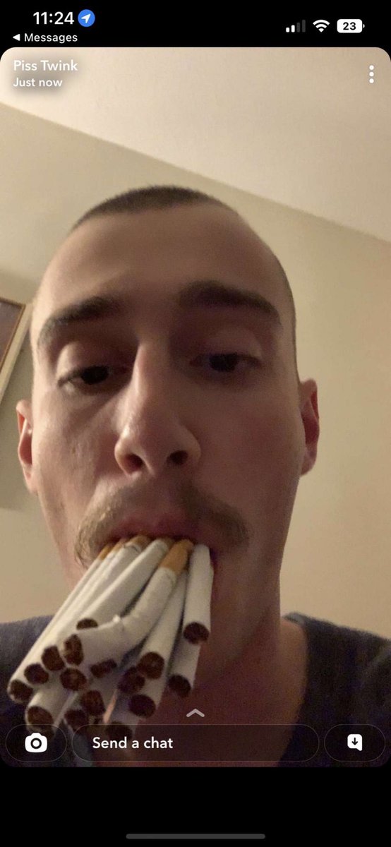 BoratTournament's tweet photo. Just moved to Vermont, are there any fucking gamers out here??? https://t.co/mjGFreAVAP