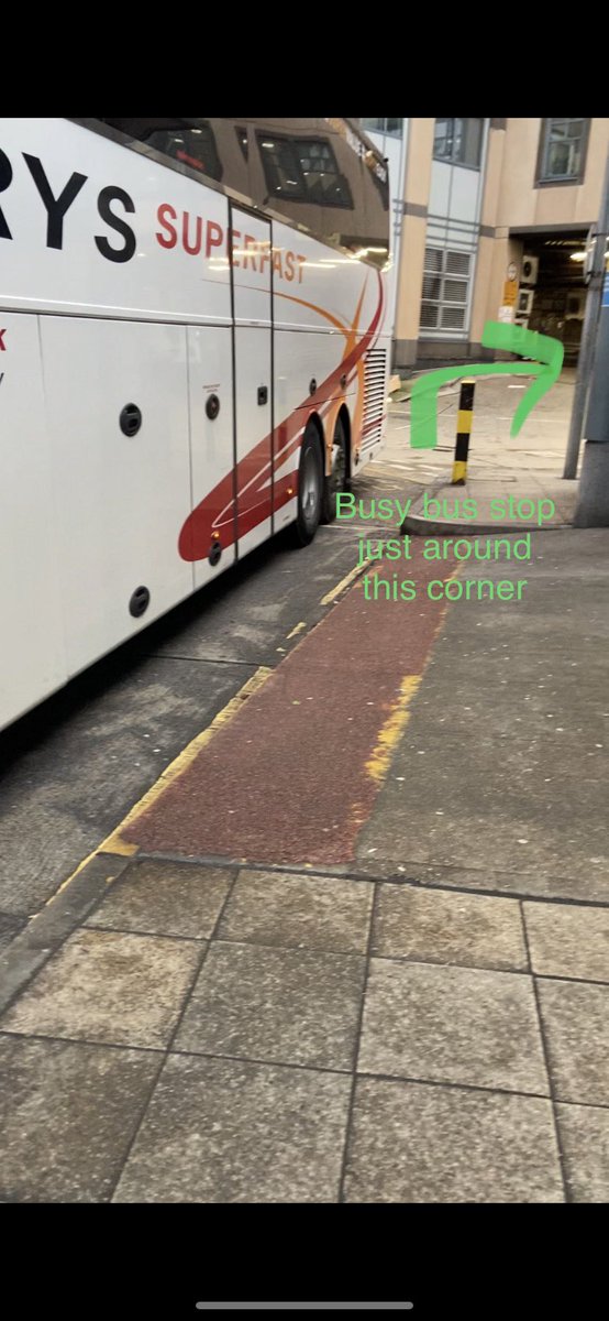 BeebsG's tweet photo. Hi @BerrysCoaches, what’s your policy on engine idling?  The Hammersmith to Taunton loaded all passengers and their luggage today while my kids and I (+ ~10 other @TfL patrons) waited at bus stop C next to the tailpipe, resulting in significant exposure to your diesel emissions. https://t.co/dpc7Se0H2H