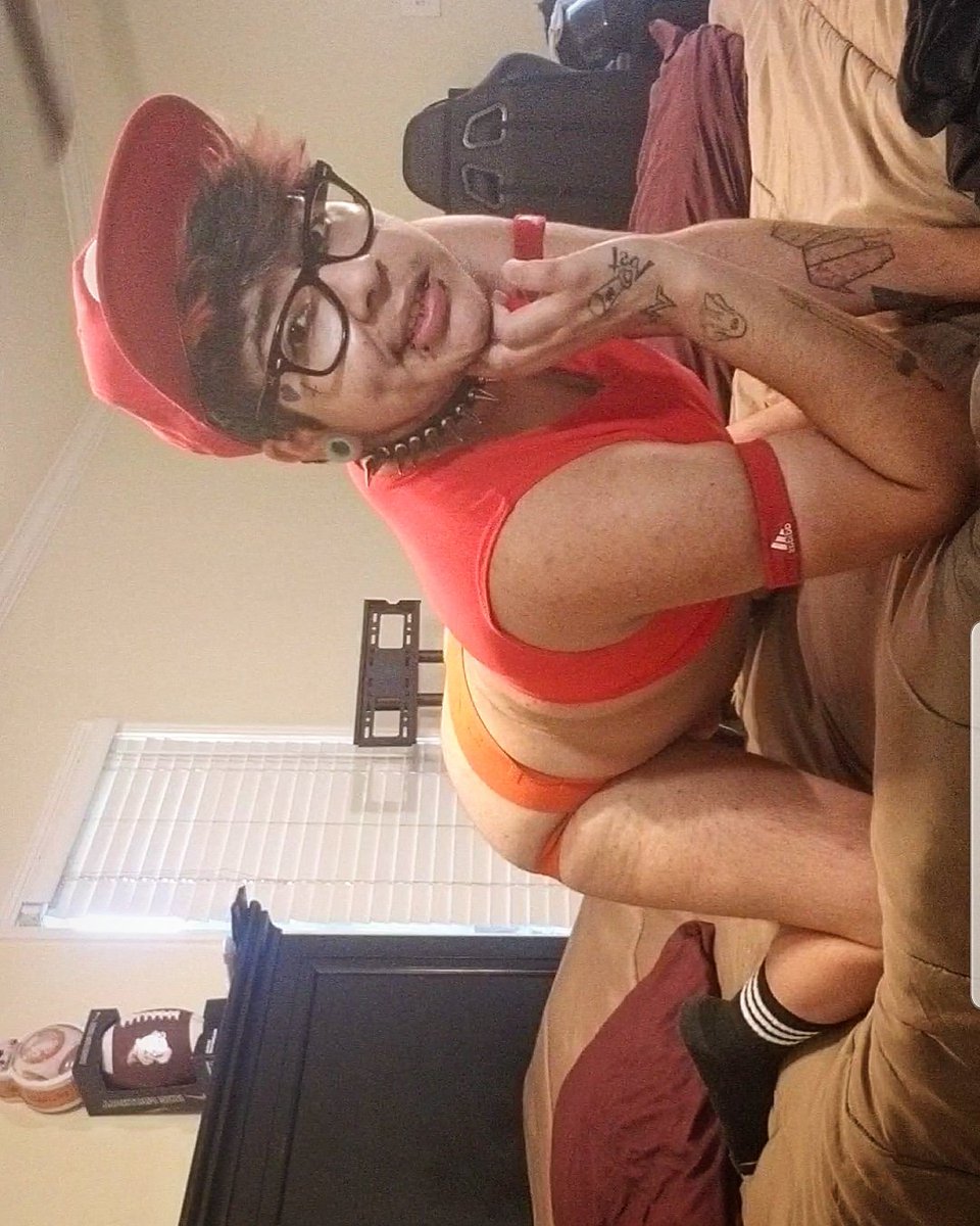KingGeek10's tweet photo. Stay strapped with the jock😌
#fentyxsavage #ftm #femboy #redbinder #jockstrap #transboys #cutie #dimples #addidas #tattedup #sadboihours https://t.co/K9wAiTyoTN