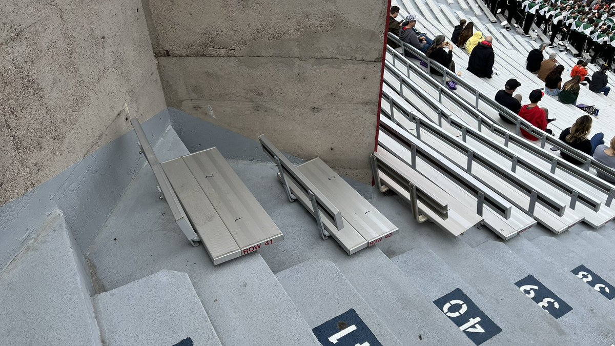 cfbcampustour's tweet photo. 🚨Obstructed View Alert🚨

Section 16, Row 41, Seat 2

Easily one of the WORST seat locations at any college football stadium in the country. Maybe 10% field visibility, not to mention no video board view. Double-check your ticket &amp; avoid this Arizona Stadium seat at all costs! https://t.co/XGIemGZGPf