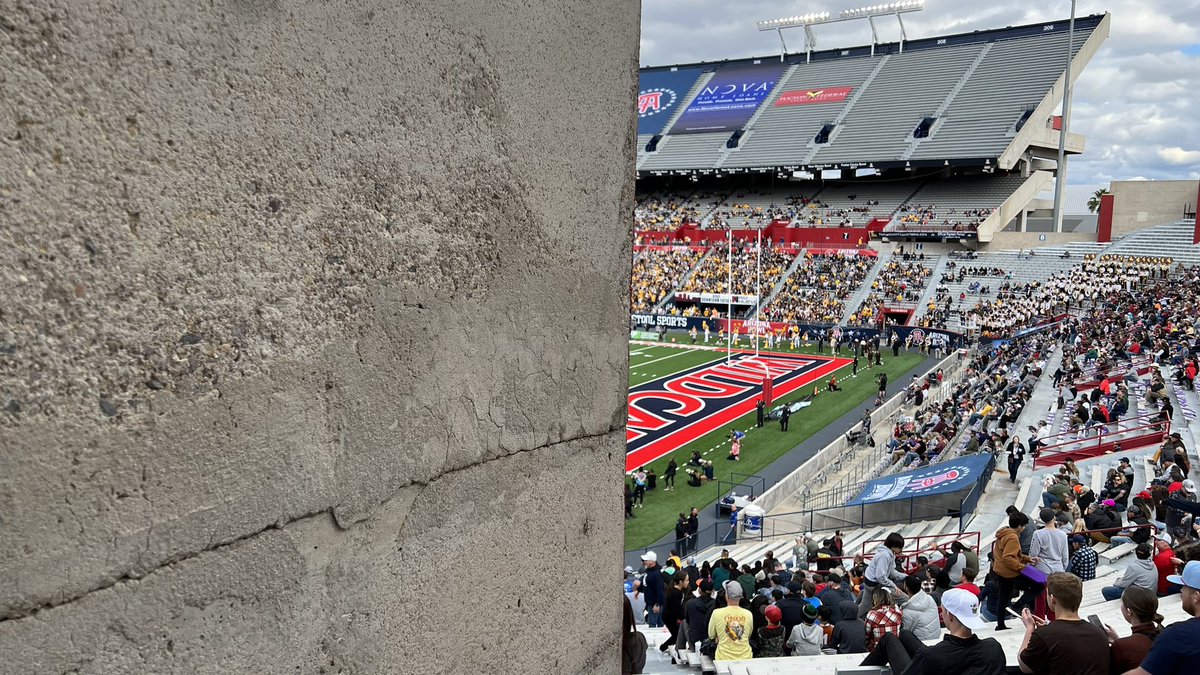 cfbcampustour's tweet photo. 🚨Obstructed View Alert🚨

Section 16, Row 41, Seat 2

Easily one of the WORST seat locations at any college football stadium in the country. Maybe 10% field visibility, not to mention no video board view. Double-check your ticket &amp; avoid this Arizona Stadium seat at all costs! https://t.co/XGIemGZGPf