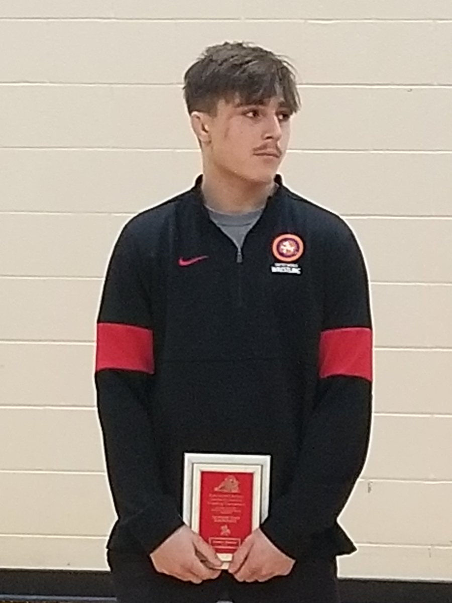 Nick Blackburn finishes up 2nd at the Brecksville Tournament. Antonio Shelley takes 8th. A tough two days but worth it.