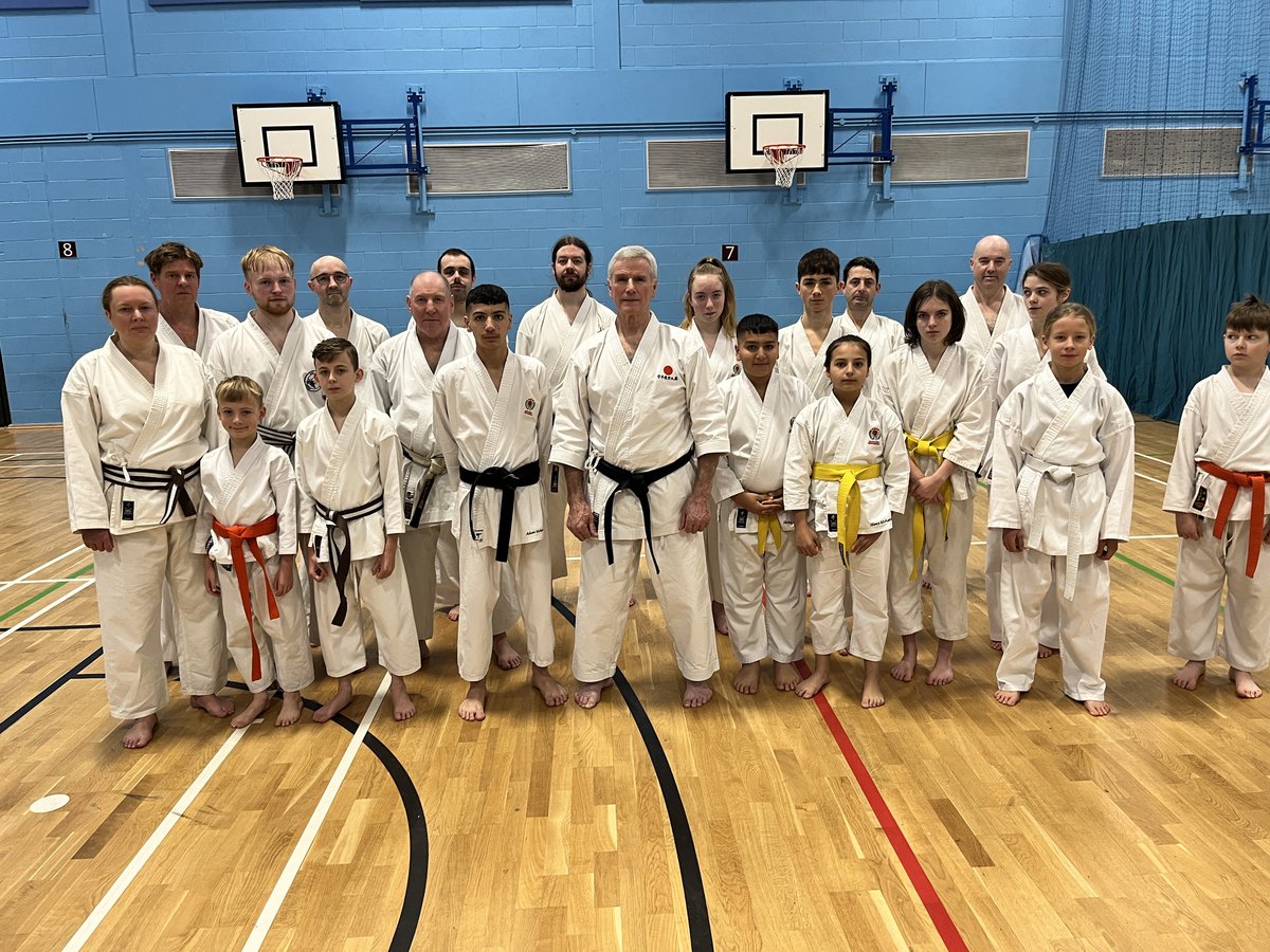 SATORI SHOTOKAN, Chesterfield. 
Training &amp; Grading Course 
with Sensei Jim Brennan, 8th Dan, KUGB.
Queens Park Sports Centre, Chesterfield, 
Sunday 18th December.
A refreshing and interesting training course for all club members and club visitors followed by a 
KUGB Grading Exam.