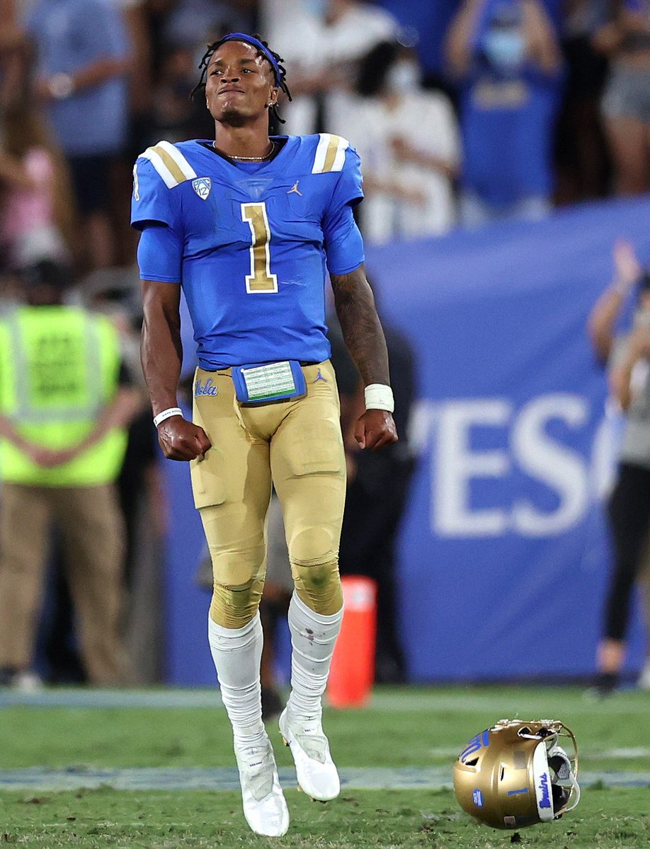 What a career for Dorian Thompson-Robinson: -Most QB starts at UCLA (48) -Only UCLA player EVER to tally 12,000+ offensive YDs -Program leader in pass (88) & total TD (116) -2x All Pac-12 honors DTR made his mark at UCLA ✍️ @DoriansTweets
