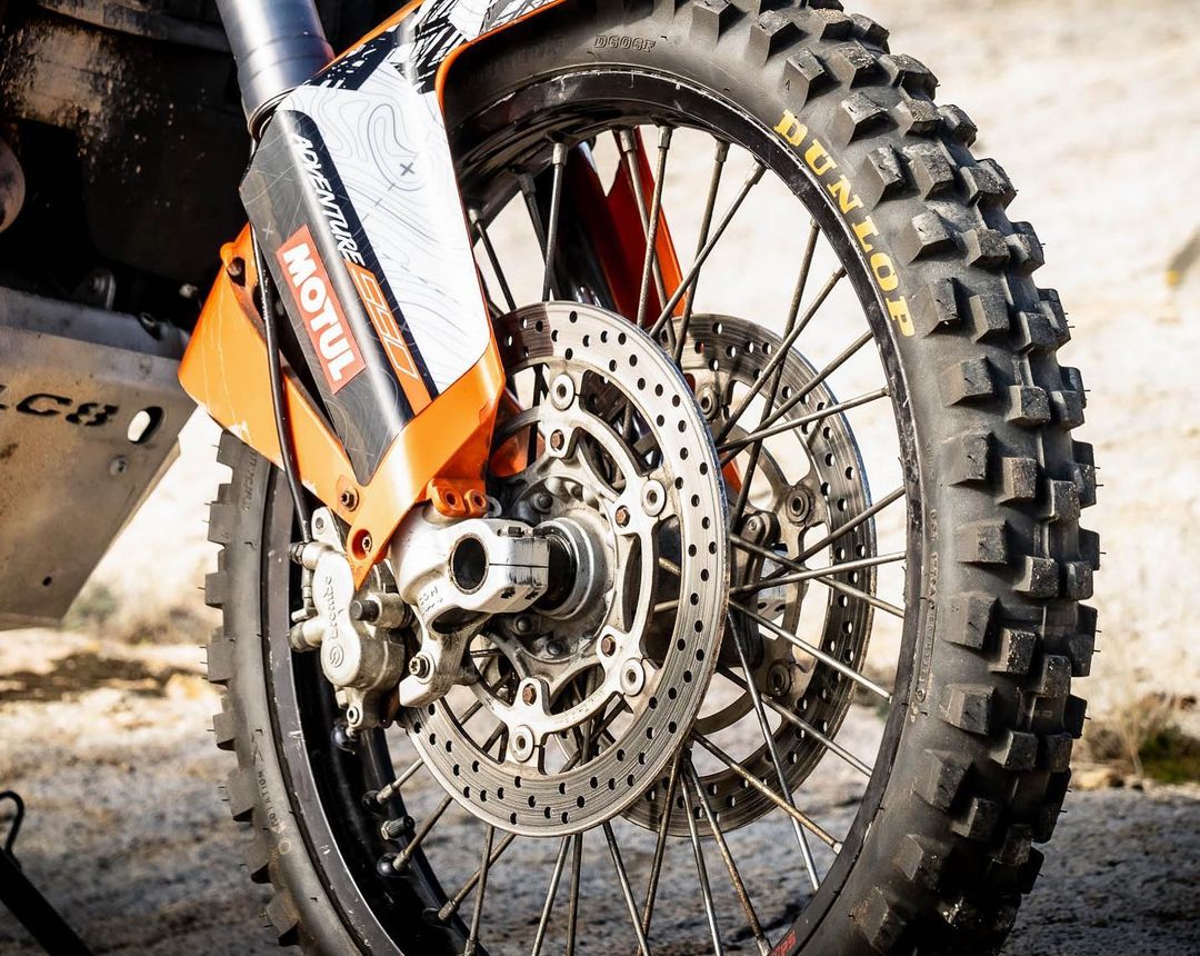 ADVPulse's tweet photo. Just had an incredible #Baja Run along both Sea of Cortez and Pacific coasts - a big test for our revived 2008 #KTM990Adventure pulled out of a river some years ago. So fun riding these rally-born machines set up with #Dunlop #D606 and #D908RR tires. https://t.co/mIuFWjcCvs https://t.co/Kc2m7kgSmC