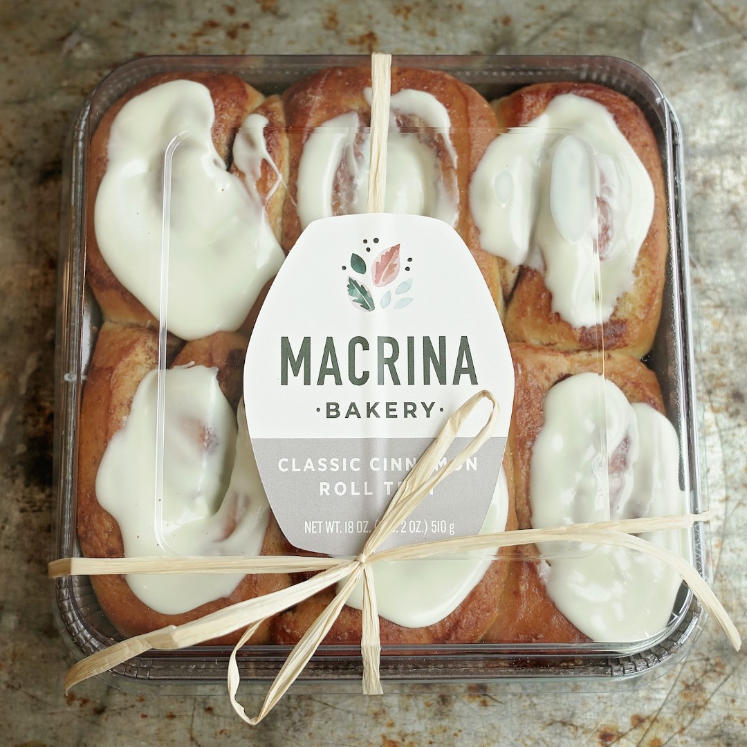 pagliaccipizza's tweet photo. Don't forget! Next Tuesday, Jan 3, unlock a free 6-pack of @MacrinaBakery Cinnamon Rolls when you order any whole pizza all day! This marks the return of our Community Giveaway program, which we first started in 2020. Tag someone who kneads to know! 😉 https://t.co/oHqgZmIoI0