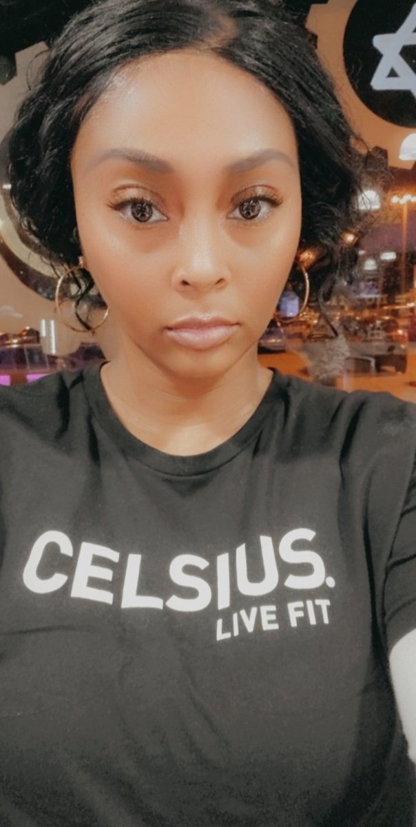 O_BabyNC's tweet photo. Happy New Year's Eve Eve!!🥳
Another successful promo to end 2022! Repping CELSIUS Energy Drinks!! 🏋🏿♀️🥵💥 #brandambassador #brandmanager #promomodel #brandmarketing #promospecialist #CELSIUSLiveFit #celsiusofficial #PushModels #PUSHagency https://t.co/UQsVFU01iM