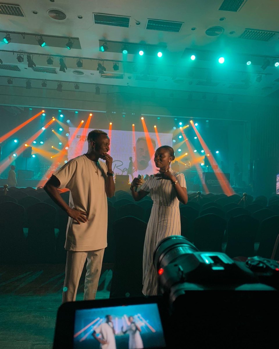 grace_ekundayo's tweet photo. When I say I love what I do, I MEAN EVERY WORD!!🥹🥰

Some shots from the Gaise Baba Live in Concert 2022 pre-concert interview🔥. 

📸 @oluwadabest⚡️ https://t.co/BxrKrZw4rX