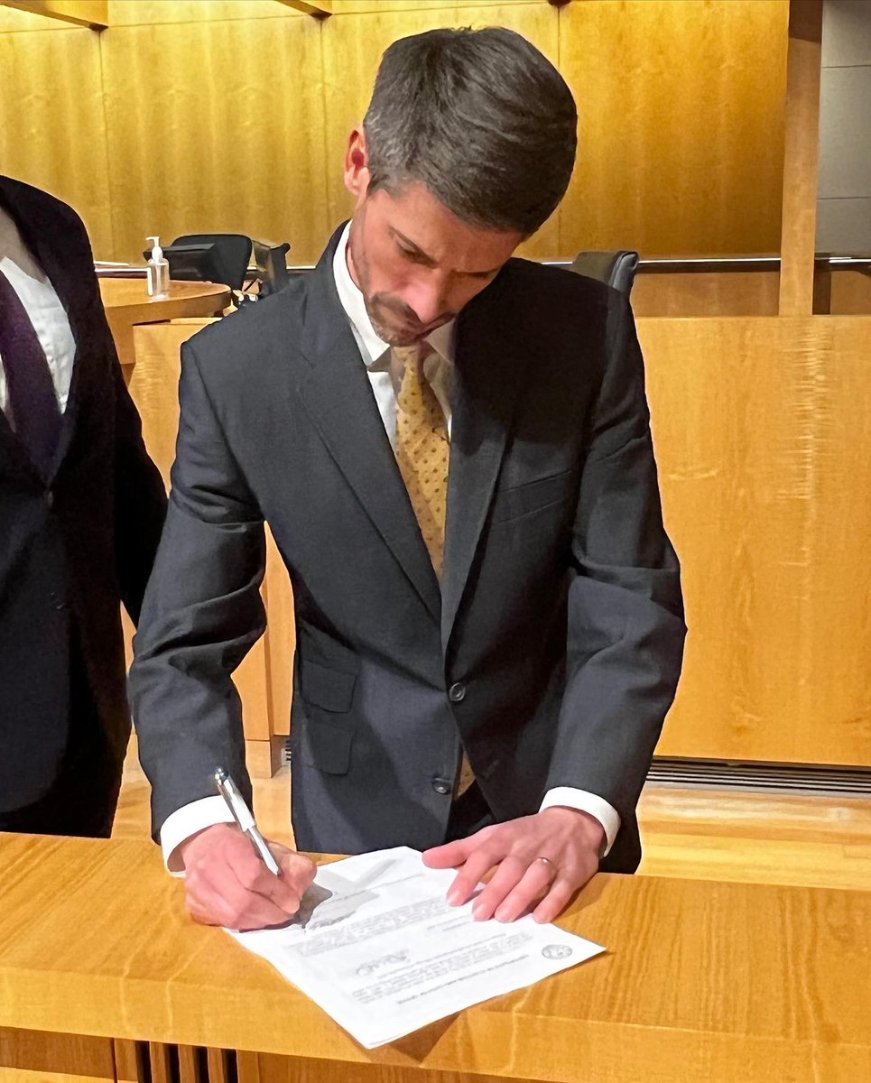 MattMahanSJ's tweet photo. 1/1 I am honored to start my term as your next Mayor. It’s time to roll up our sleeves &amp; get to work on common-sense solutions to combat the homelessness epidemic, take on crime, &amp; clean up our streets. May 2023 bring you joy as we start this journey together, as one united City. https://t.co/6StKUWJiI5