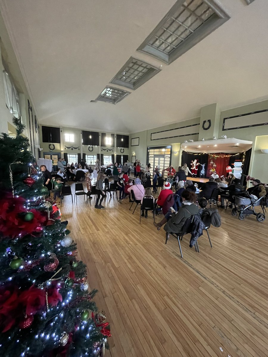 Our #Doncaster Winter #HAF2022 finished today after 9 days of delivery involving more than 250 families. 

There is no better feeling than putting smiles on kids’ faces, providing them with healthy food &amp; engaging them in great activities! 🧡

<a href="/educationgovuk/">Department for Education</a> <a href="/NickFletcherMP/">James Fletcher</a>