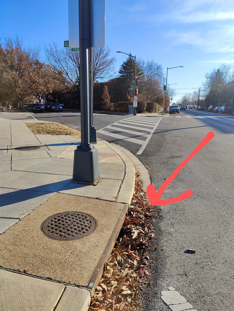 JoshuaH_DC's tweet photo. @dcwater there's water coming up out of the pavement on 13th St NW at the intersection of Iowa (and Buchanan) on the NE corner right by a storm drain. Video makes the water more clear https://t.co/OB4ZMFFjvr