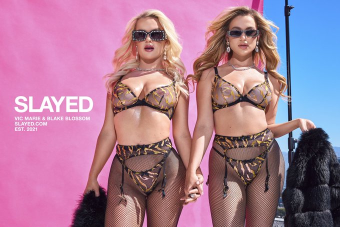 Ride or die 🤝 we going out in style 😎 @slayedxofficial @blkblssm  Watch the trailer now 👇🏼  https://t<a class="tags" href="/tag/slayedxofficial">@slayedxofficial</a><a href="/tag/hardx"class="tags"><span>#hardx</span></a><a href="/tag/mason"class="tags"><span>#mason</span></a>