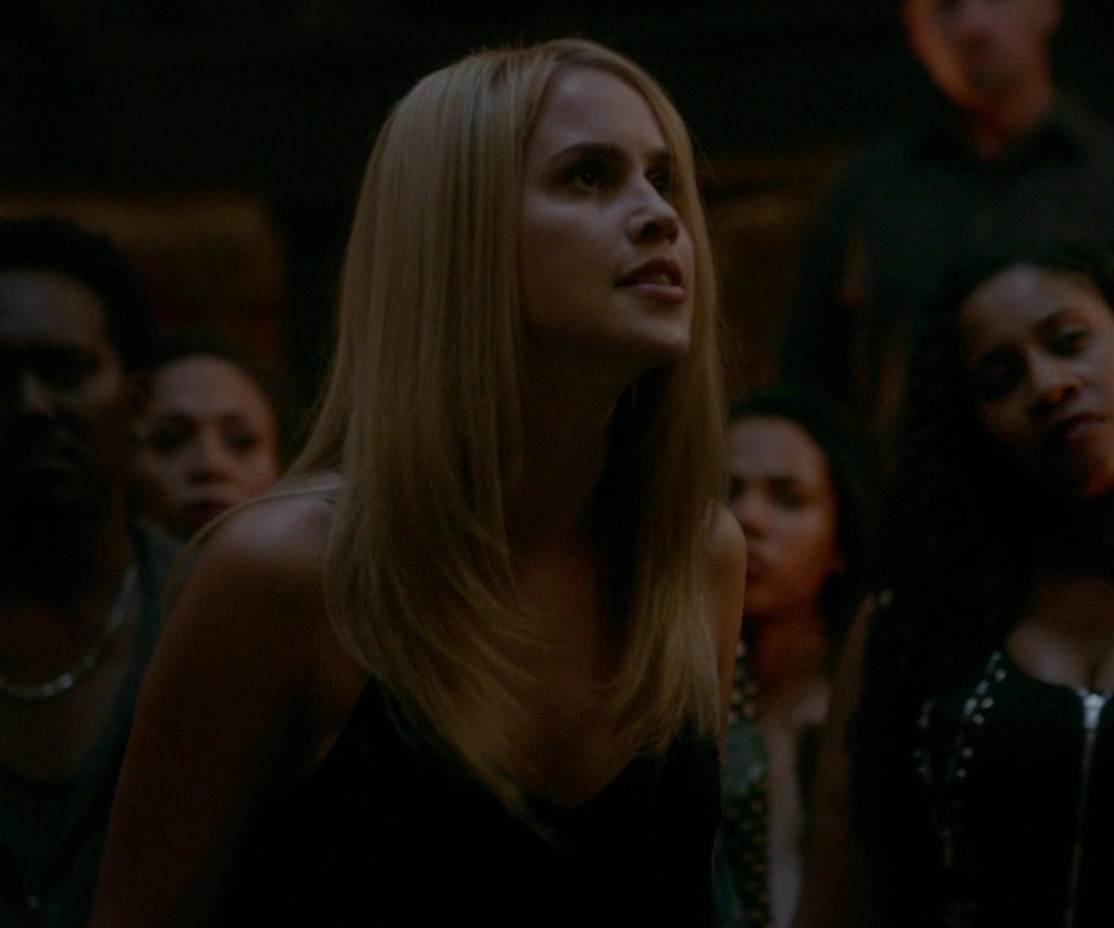 best of rebekah (@dailybekah) on Twitter photo 