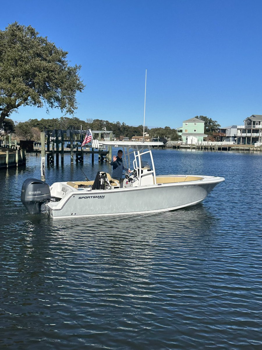 Keith Johnson tweet media