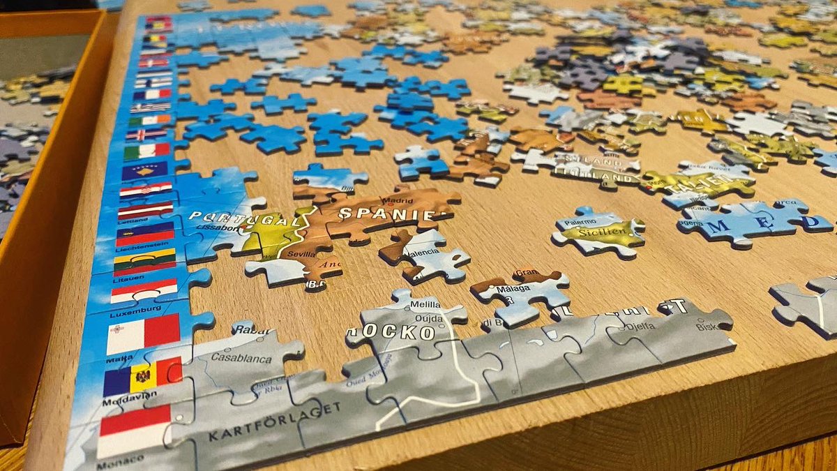Learning and remembering the geography of Europe by solving these puzzles 🧩

#puzzles #mapofeurope #geography