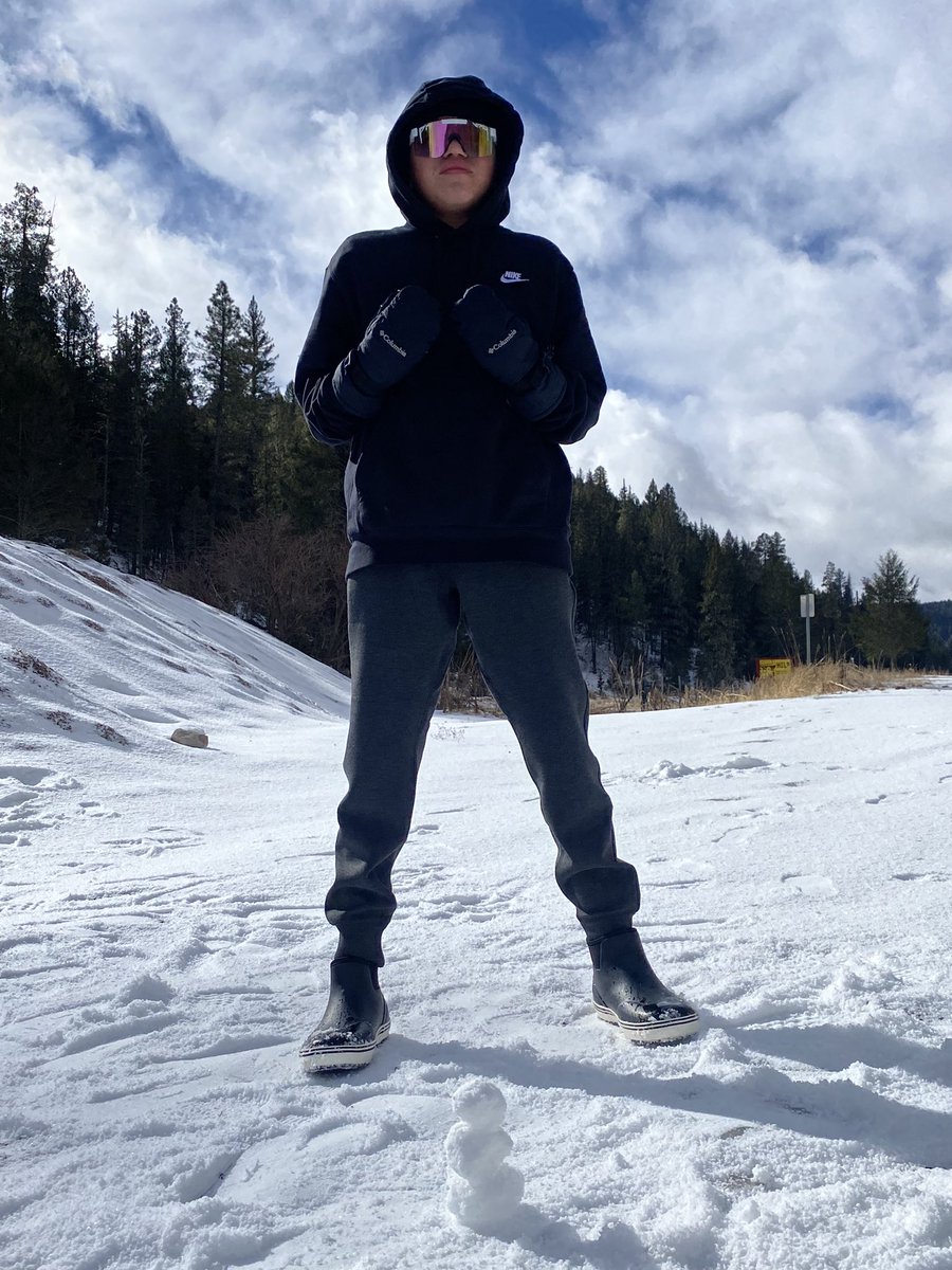 mariaxmtz1's tweet photo. Ending 2022 exploring New Mexico with our boys! ❄️⛄️ #WinterBreakFun https://t.co/3wwwADYjgq