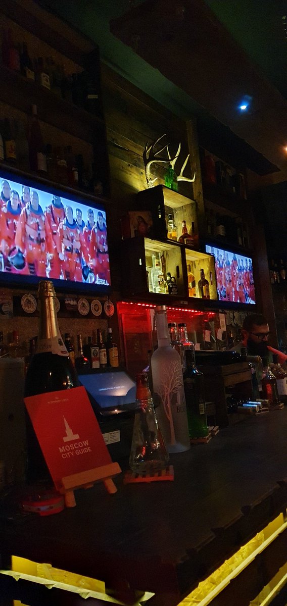 Stef_Ajaltouny's tweet photo. Michelada 😋 at The Designers Bar 🤩 #Cheers 🍺
#Batroun #Lebanon 🇱🇧 https://t.co/BXjIhY9QzP