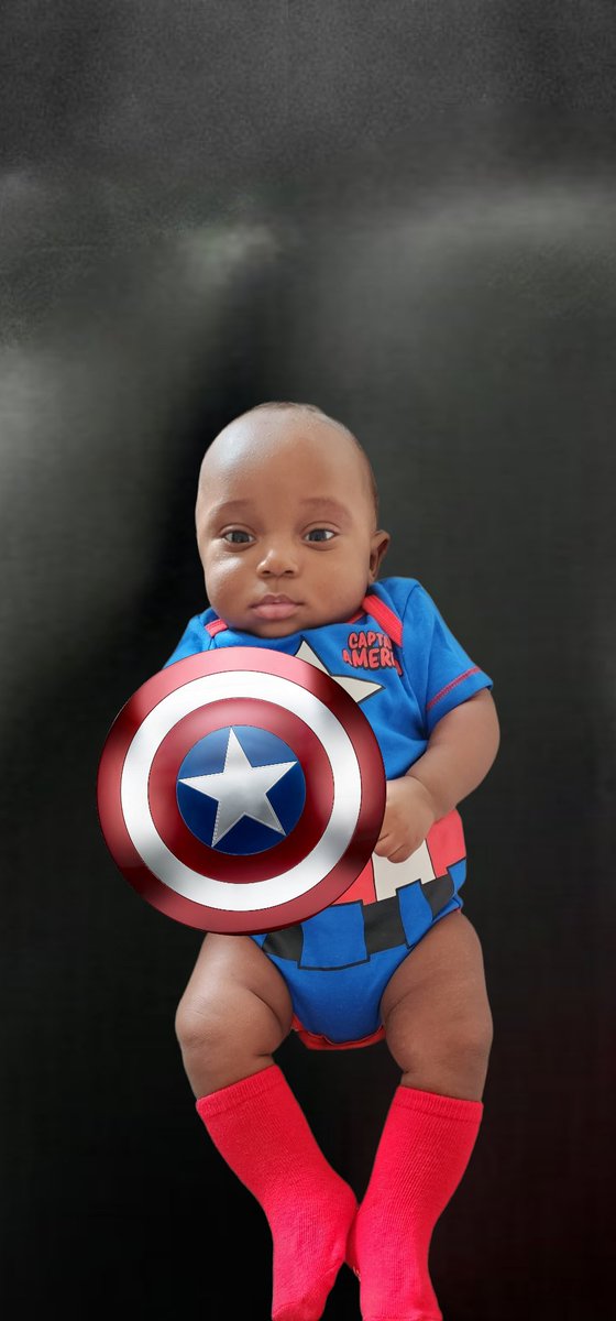 LoveDomino's tweet photo. When your mom loves @MarvelStudios thread! https://t.co/Vk9E23VLoy