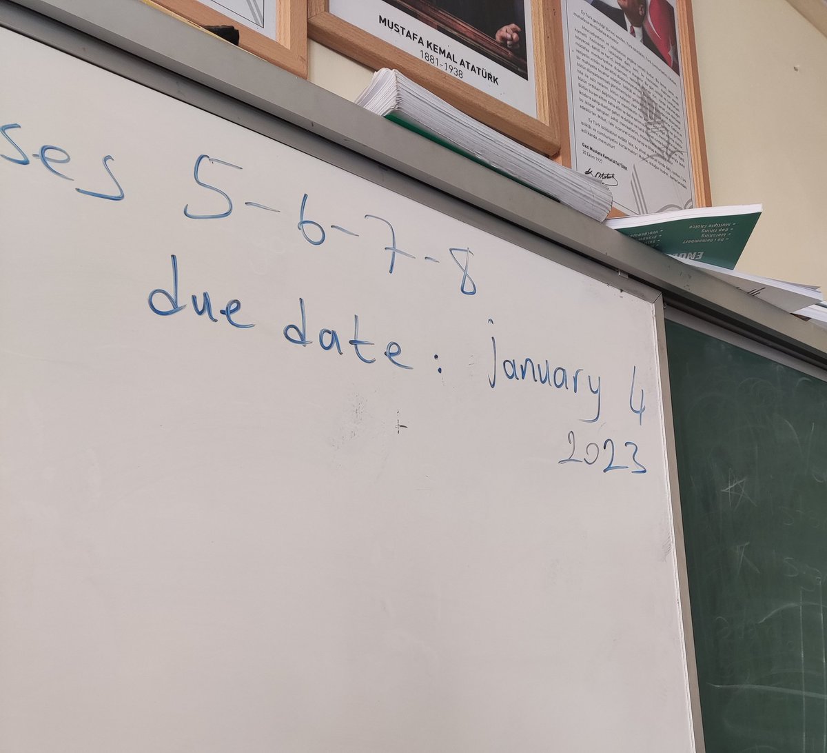 Ödev verdik, hocam çok az zaman verdiniz az daha uzatın dediler, daha ne istiyorsunuz bir seneniz var dedik, kapanış.
Herkese iyi seneler skdkfkfmg