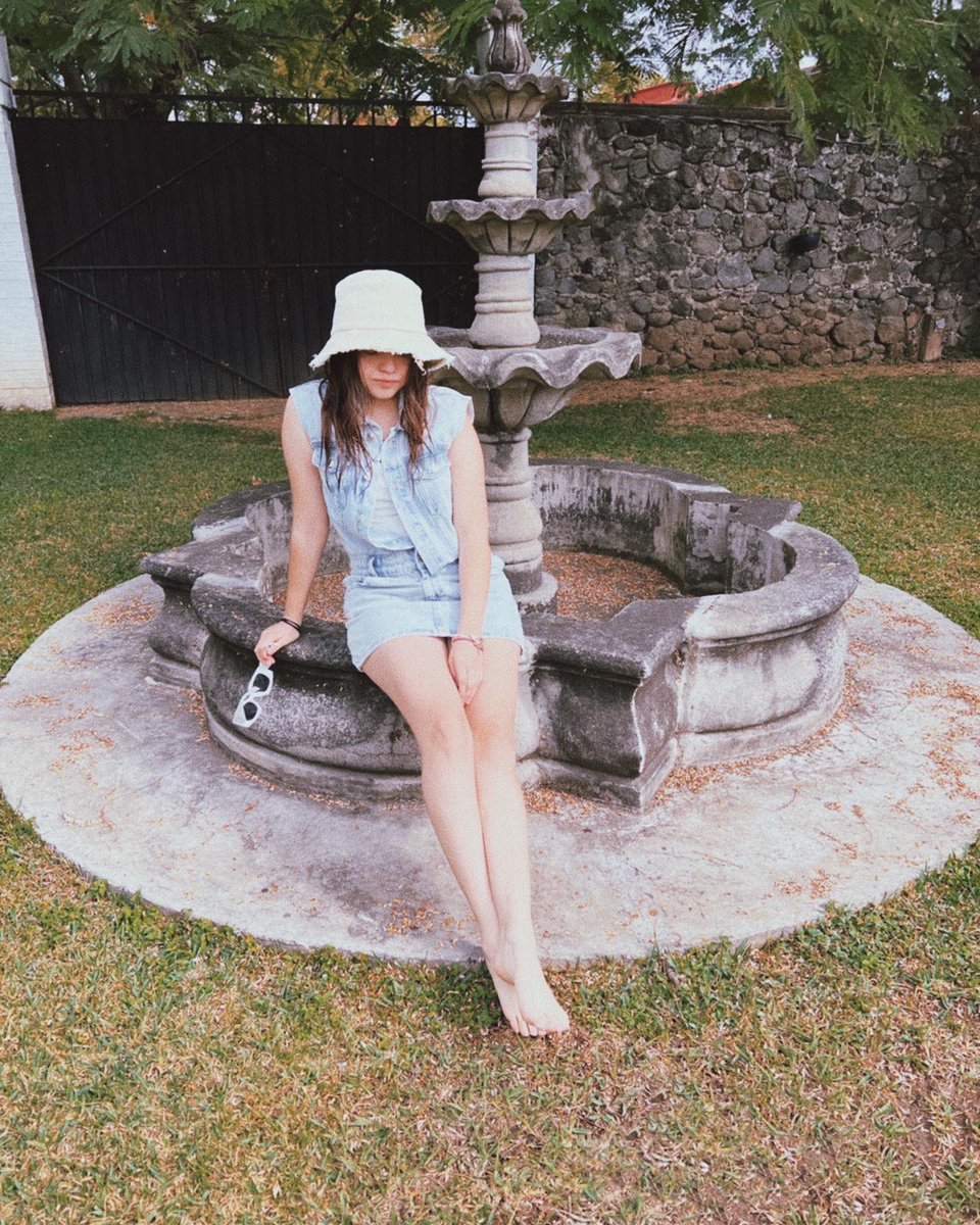 KAROL SEVILLA tweet media