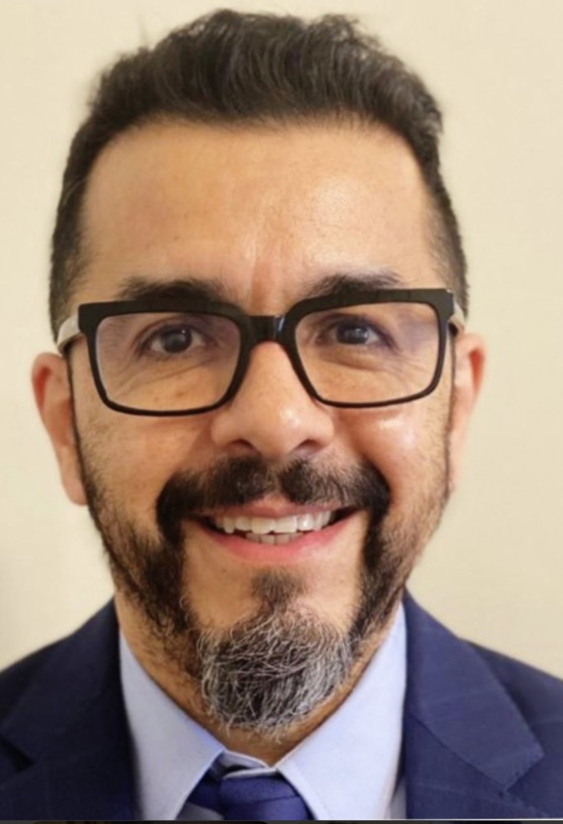 El 12 % de TODOS los mensajes en Telegram del ladrón de @marcedaless (es decir 1 de cada 8 mensajes) son con Silvio Robles, la mano derecha de Rosatti, que arregla con el PRO los fallos de la Corte Suprema. Niveles de impunidad y complicidad pornográficos. Este es Robles.