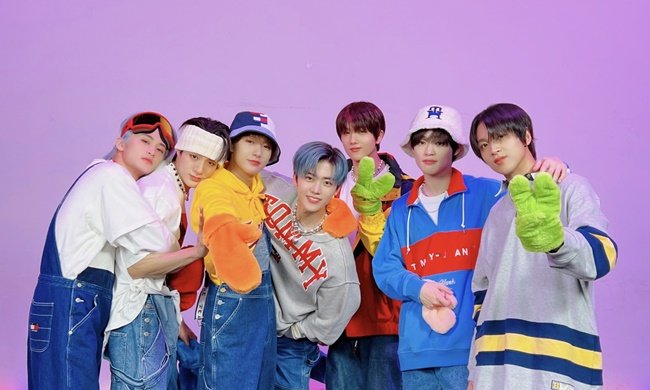 HTSChart's tweet photo. NCT Dream「Candy」2冠目！12/30「ミューバン」 https://t.co/NHIC1gvwk7
#NCTDREAM 
#Candy2ndWin
#MusicBank https://t.co/ZPd9SFQZPd