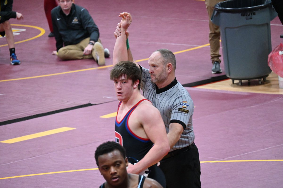 RWF_Wrestle's tweet photo. 1st Place Match - Luke Hansen (Roncalli) 20-0 won by fall over Kshaun Brown (Union County) 17-1 (Fall 1:45)

Congrats to Luke on being the Mater Dei Holiday Classic Champ @ 195 pounds! https://t.co/J0pTZRDCeN