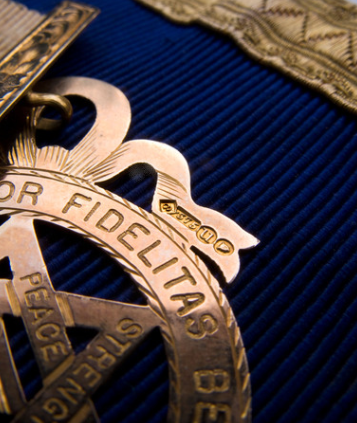 Why is it said that the Royal Arch “completes your journey in pure, Antient masonry”?
Some thoughts in a thread…
1/8