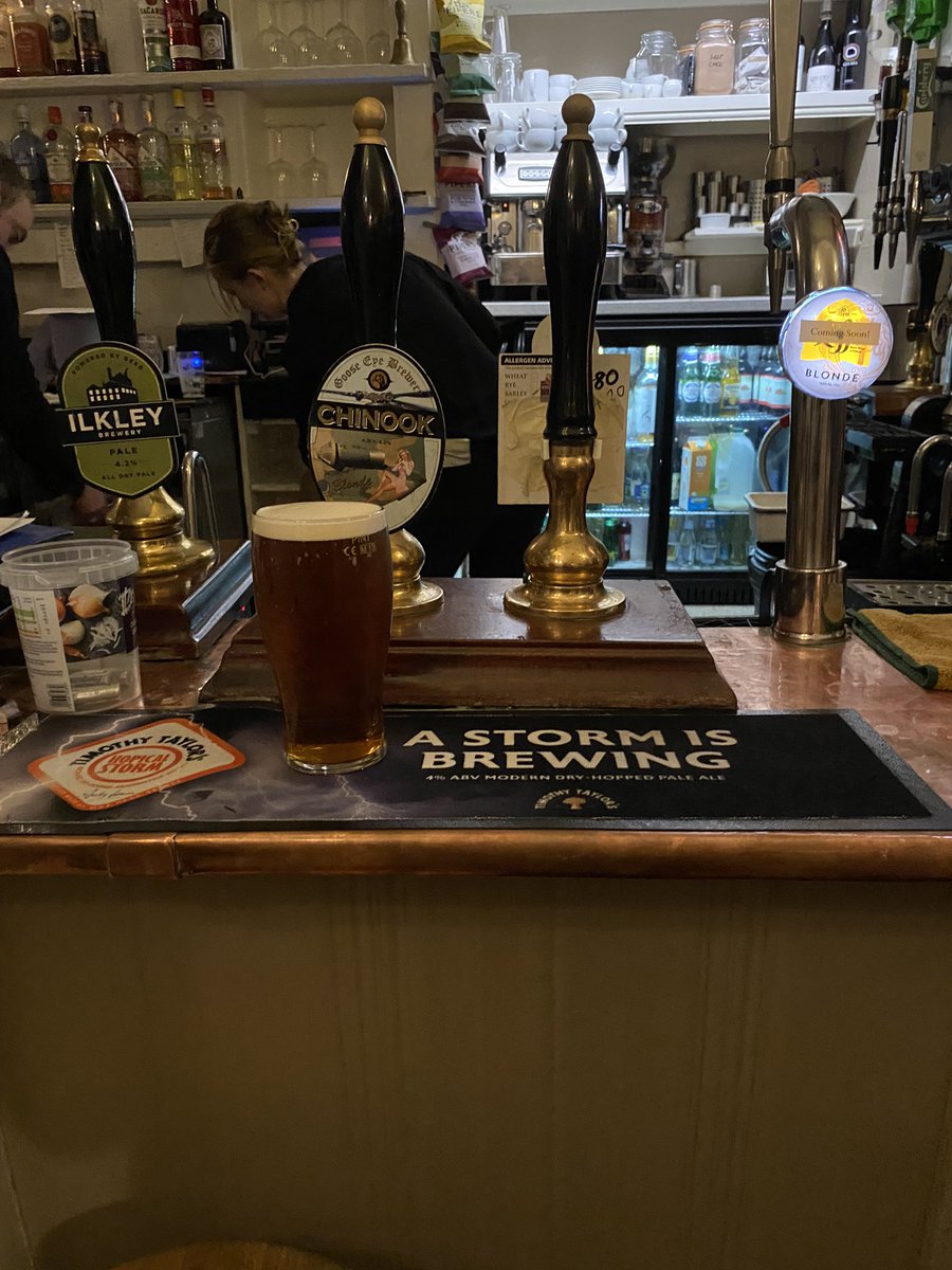 craftwo04350732's tweet photo. Enjoyed a couple of lovely pints of #boltmaker from @TimothyTaylors in the #swan #addingham #craftale #supportlocal https://t.co/y3tDuYXCtC