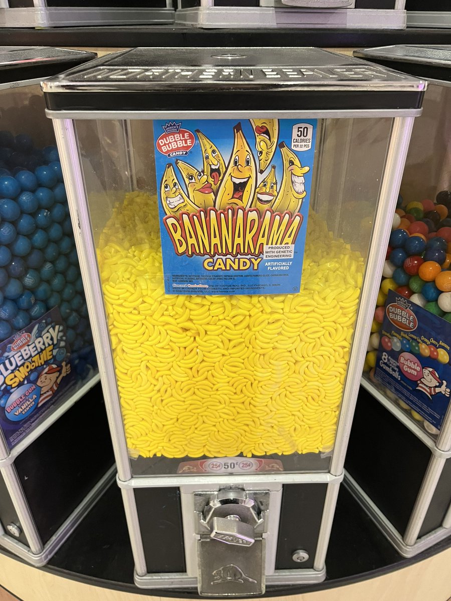 RealBigBaby's tweet photo. Worst candy of all time? https://t.co/rudwtd4LeN