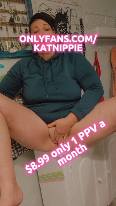 A little taste of what's available when you subscribe to my page.  #fatpussy #shorthair #curvy #chubby<a href="/tag/curvy"class="tags"><span>#curvy</span></a><a href="/tag/shorthair"class="tags"><span>#shorthair</span></a><a href="/tag/chubby"class="tags"><span>#chubby</span></a><a href="/tag/realorgasms"class="tags"><span>#realorgasms</span></a><a href="/tag/fatpussy"class="tags"><span>#fatpussy</span></a>