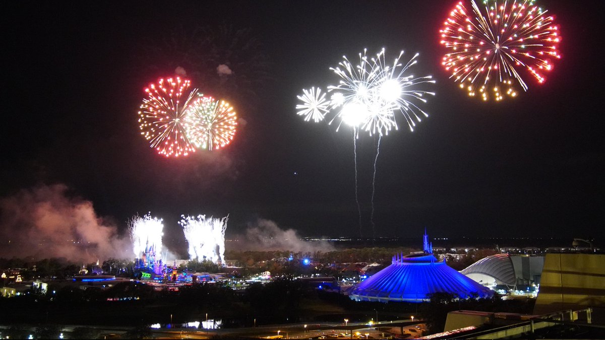 bioreconstruct-on-twitter-fireworks-launched-from-multiple-locations