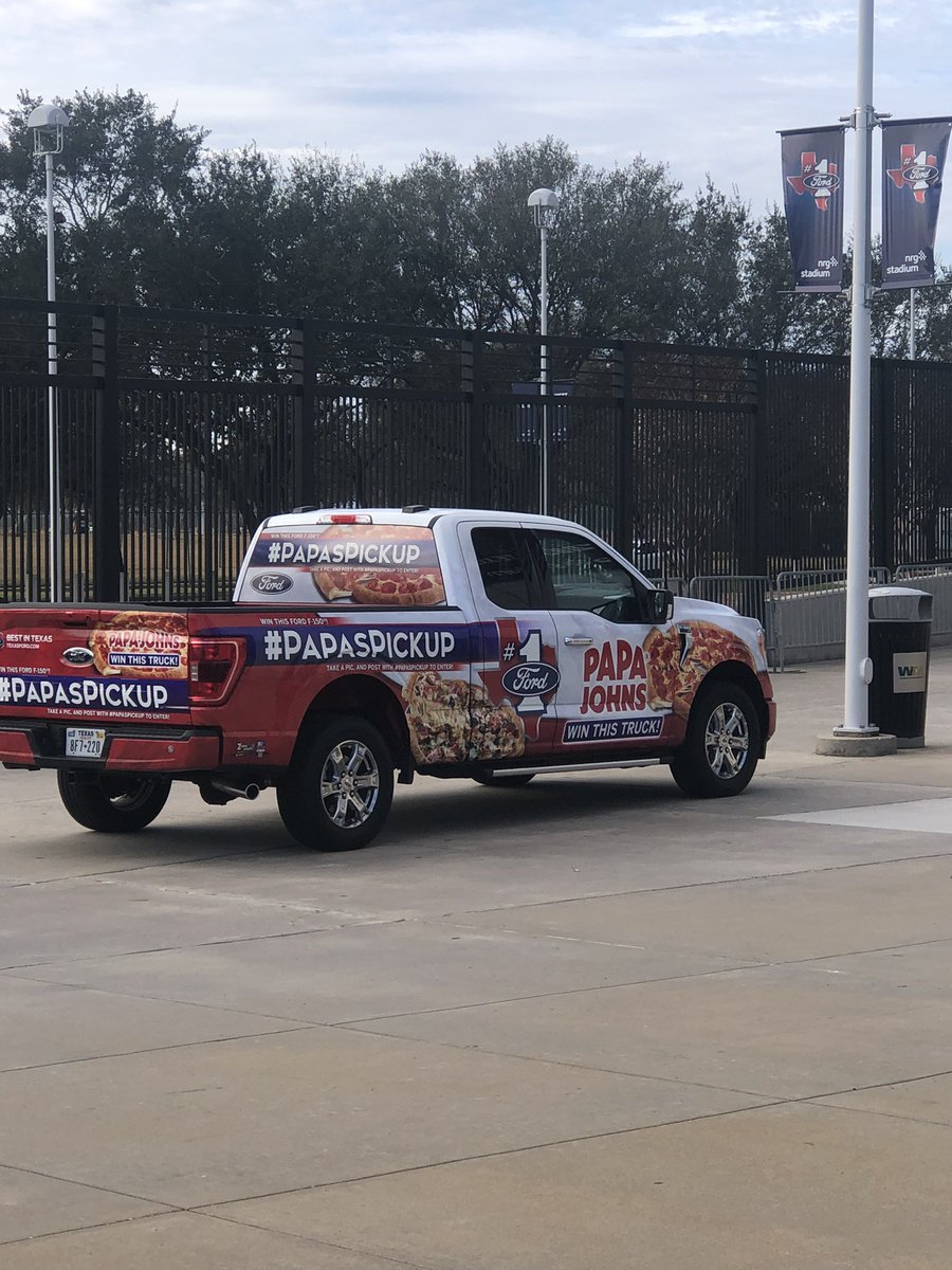 BobbleTexan's tweet photo. #PapasPickup #Sweeps https://t.co/EEIk7cItGt