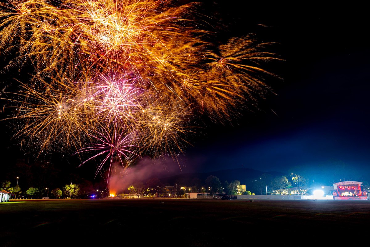 🎆 Happy New Year! 🎉 

That’s a wrap for 2022! Thank you to all of #AusArmy for your hard work, service and #GoodSoldiering throughout the year, at home and overseas. And thank you to our family, friends and local communities for the support.

#OurPeople