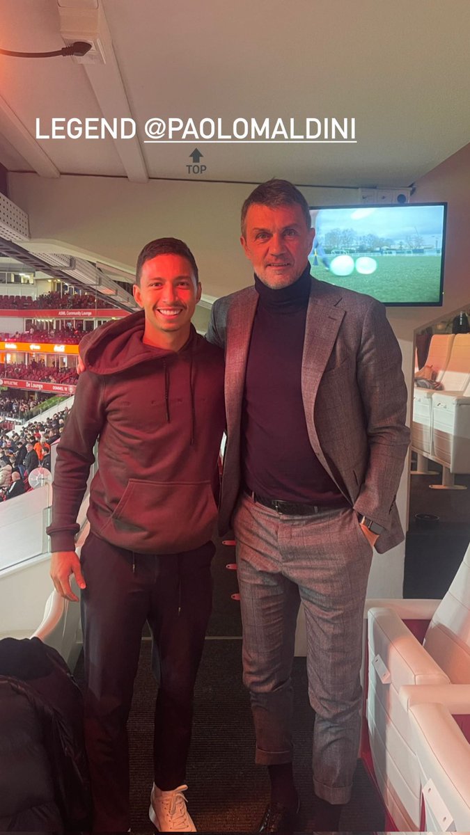 PSVEindhovenBR's tweet photo. Maurinho &amp; Paolinho
#psv #psvacm #PSVMilan #psveindhoven #PaoloMaldini https://t.co/uD8nQTmfpn