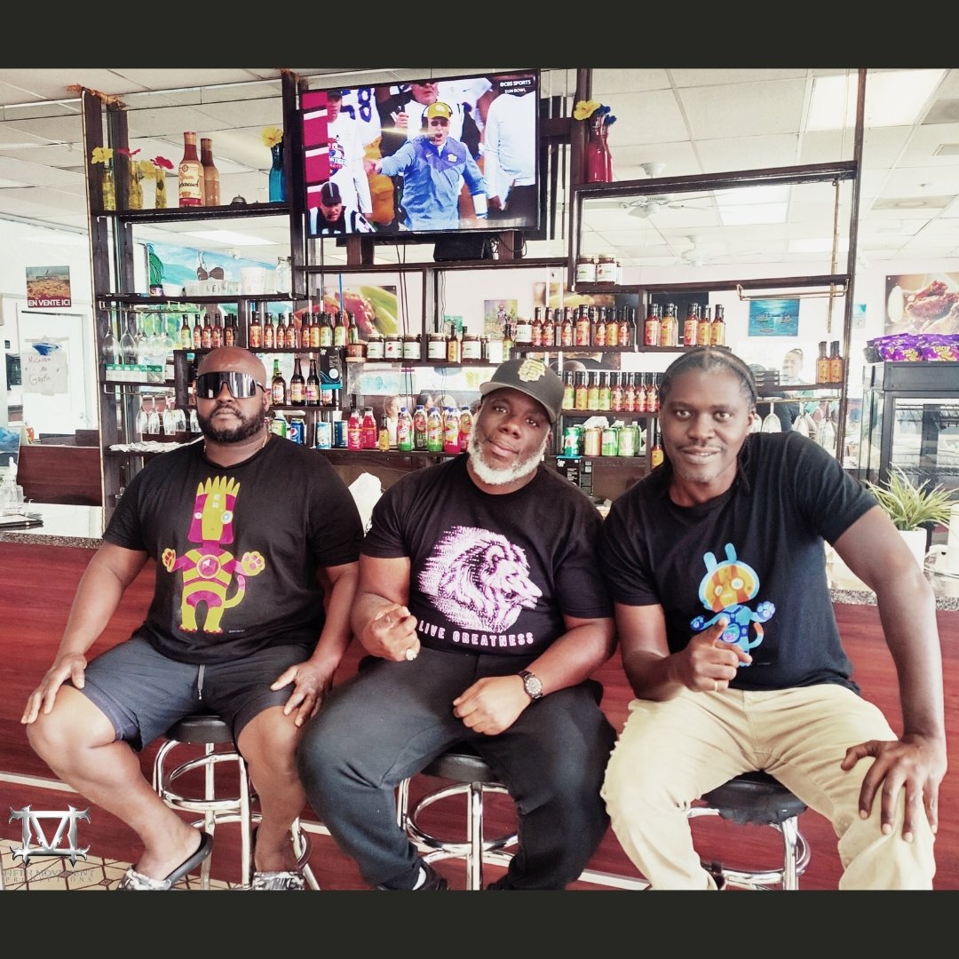 JClassicMaestro's tweet photo. A lil Haitian cuisine with my NFT holders at Sak Pase Restaurant. #Tezos #terranovanftcollection #FifthMovementProductions #Miami https://t.co/K0rUWygm6S