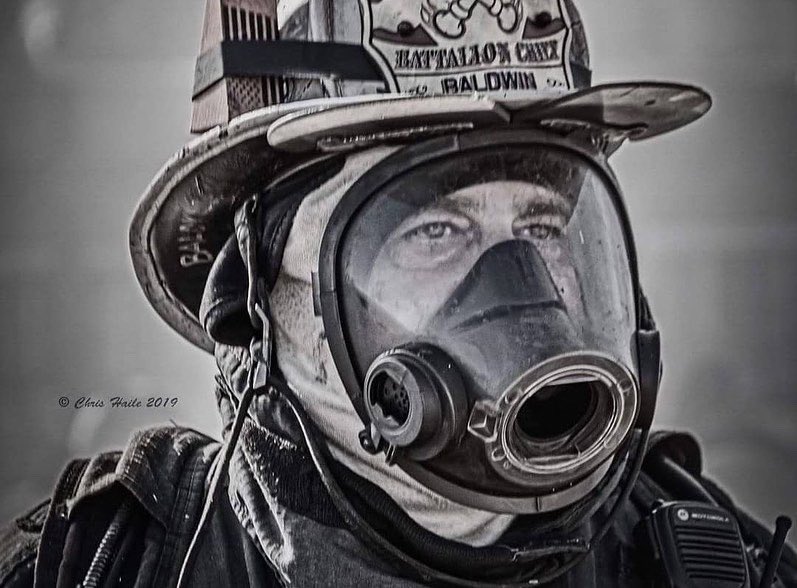 SacFirePIO's tweet photo. Join us in congratulating Battalion Chief David Baldwin on his retirement! 

Baldwin was part of Academy 93-1 and served as Firefighter, Captain and Battalion Chief. 

A member of the California @catf7sacramento, his service went beyond our city.

Congratulations, Chief Baldwin! https://t.co/QcNuRAWV84