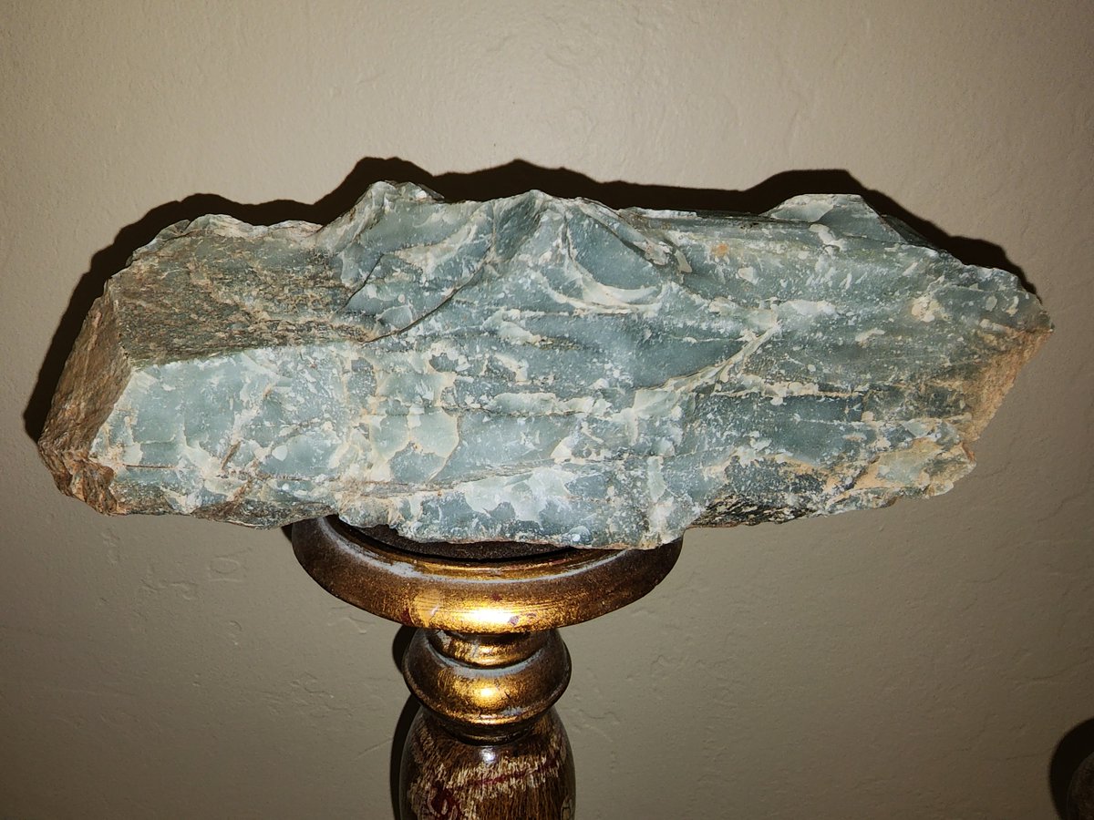 Looking for help ID'ing these rocks. I believe the green one is chert. The other two I am uncertain of. I was/am hunting for jasper. So far... 🥺