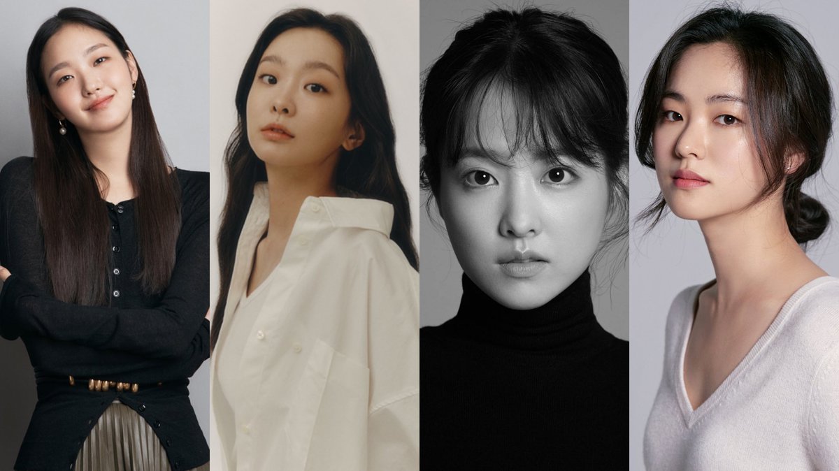 kdmsource's tweet photo. 221230 — 📰

[Who are the girls who received the beauty award of this era?]

Standards of beauty are bound to change with the times. now single-eyelid celebrities such as actresses #KimGoEun, #KimDaMi, #ParkBoYoung, and #JeonYeoBeen are the trend. https://t.co/2VuQmJlhx2