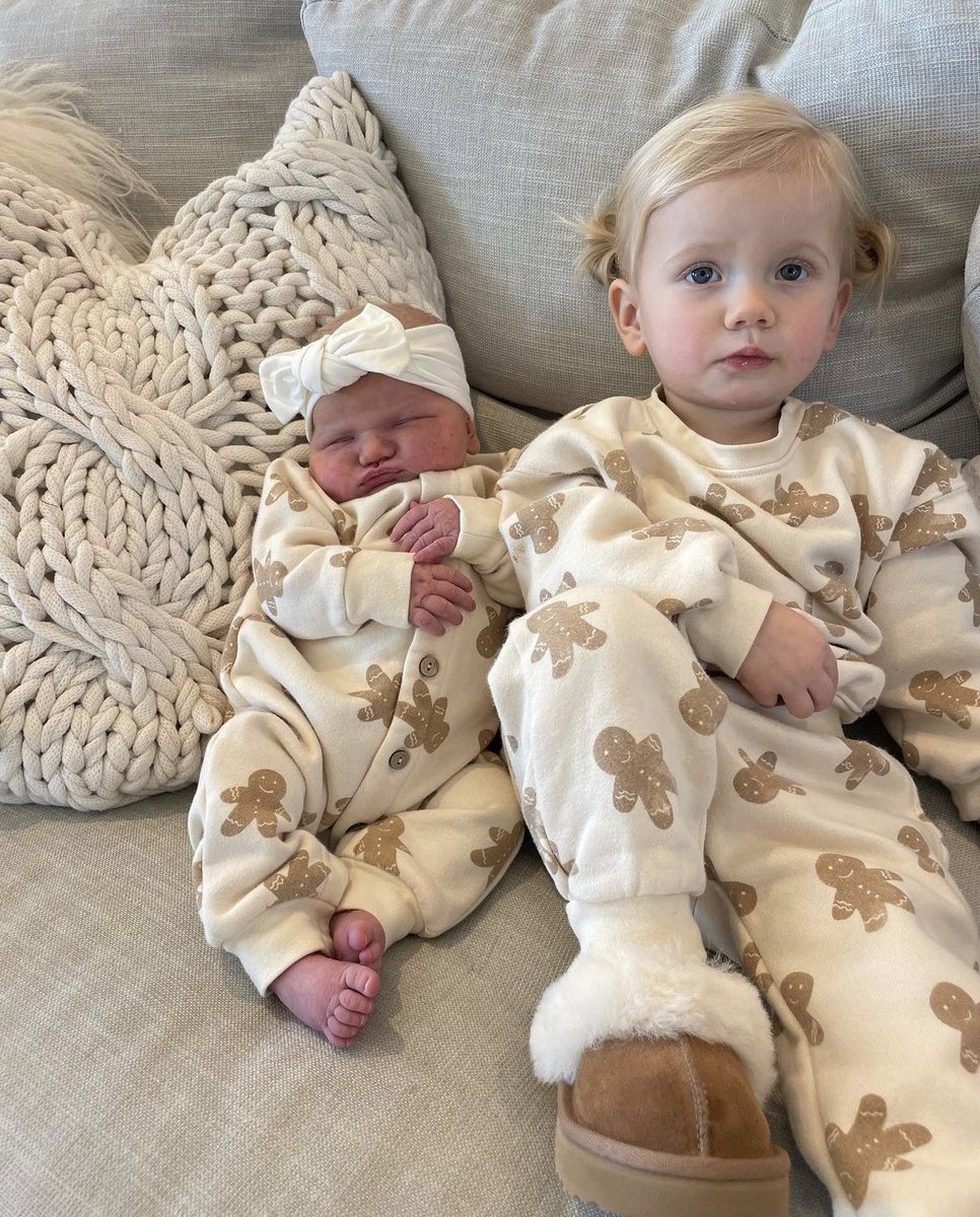 Baby Arvy! 

Congrats to Viktor and Moa Arvidsson on their newest addition, baby Jamie 🤍

📸: @/viktorarvidsson on IG