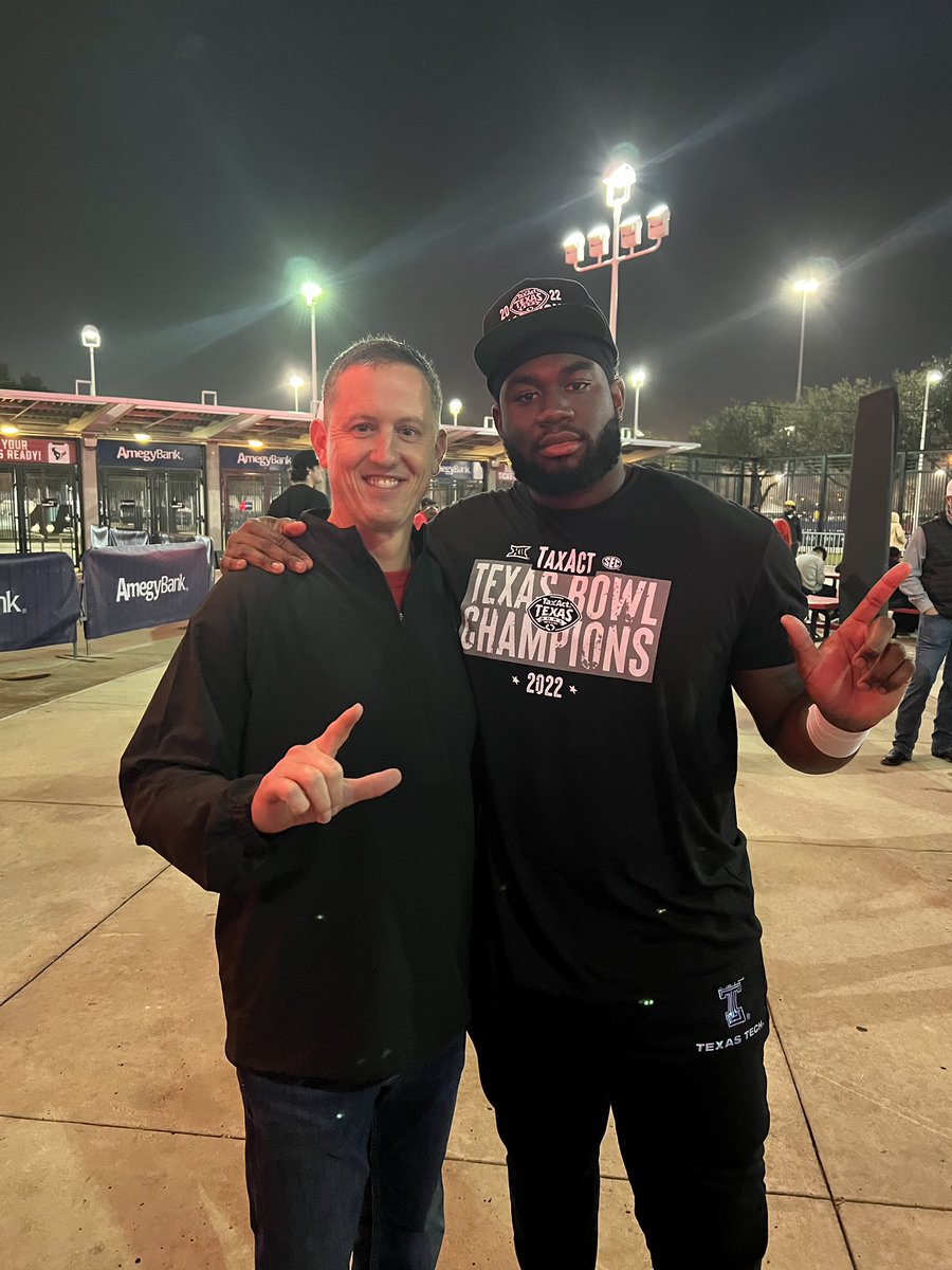 Chris McClanahan tweet media