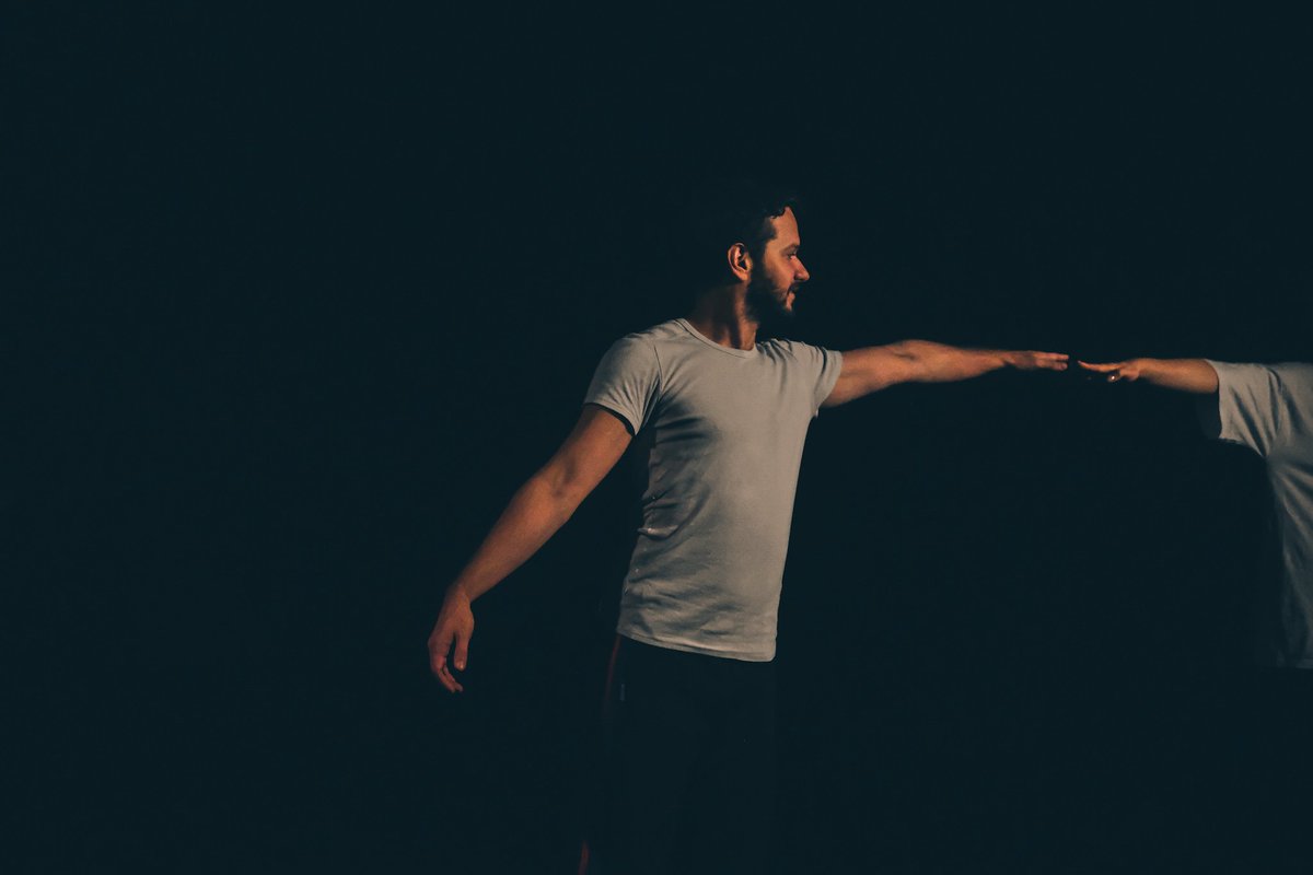 RaidoBergstein's tweet photo. Dance. 

#fujixs10 https://t.co/06cYyZDAEf