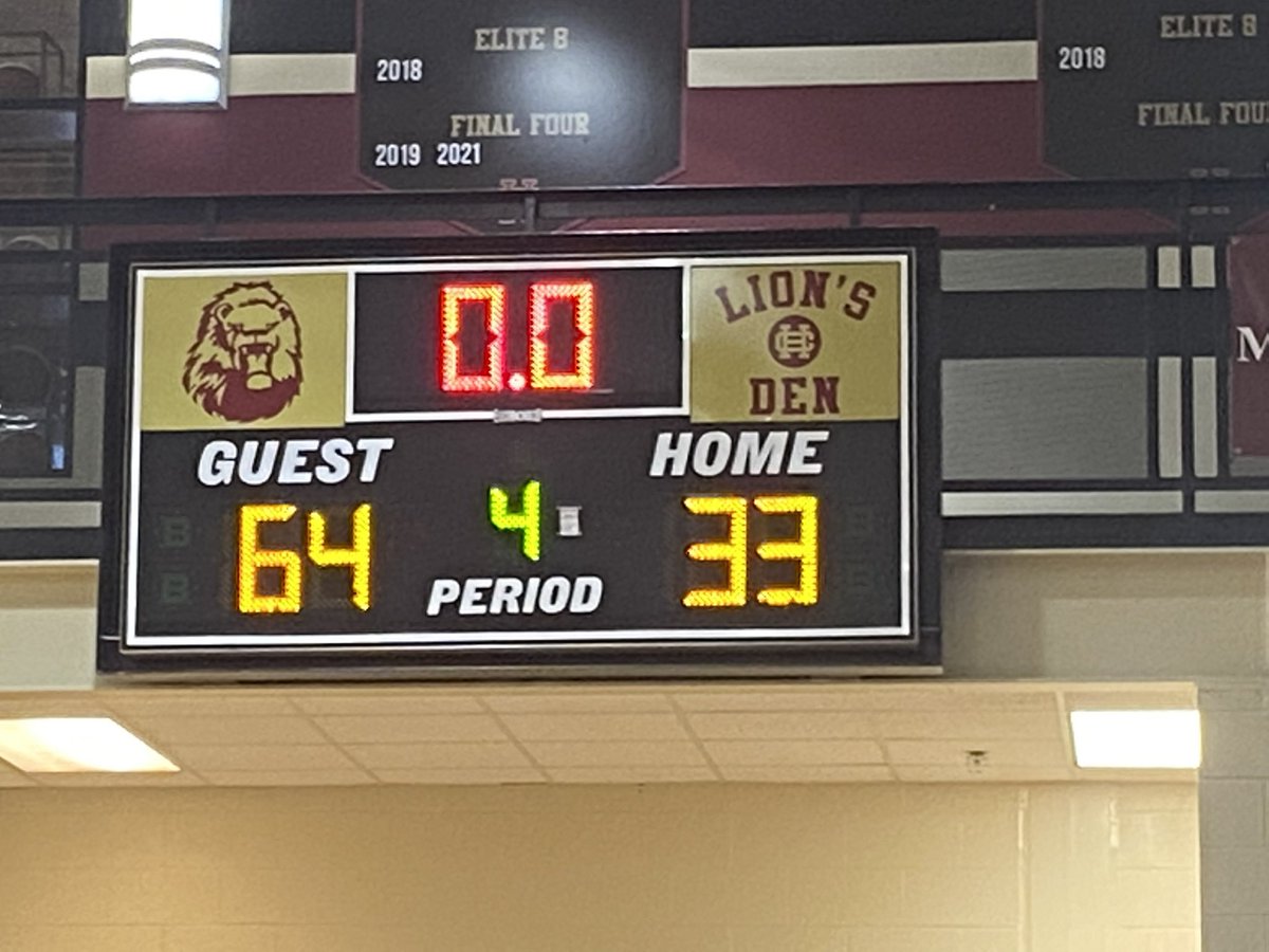 NPHSLadyHoops's tweet photo. Great game.  Girls gave a Awesome TEAM Effort.  Walked away with the victory https://t.co/zgEjskKzDL