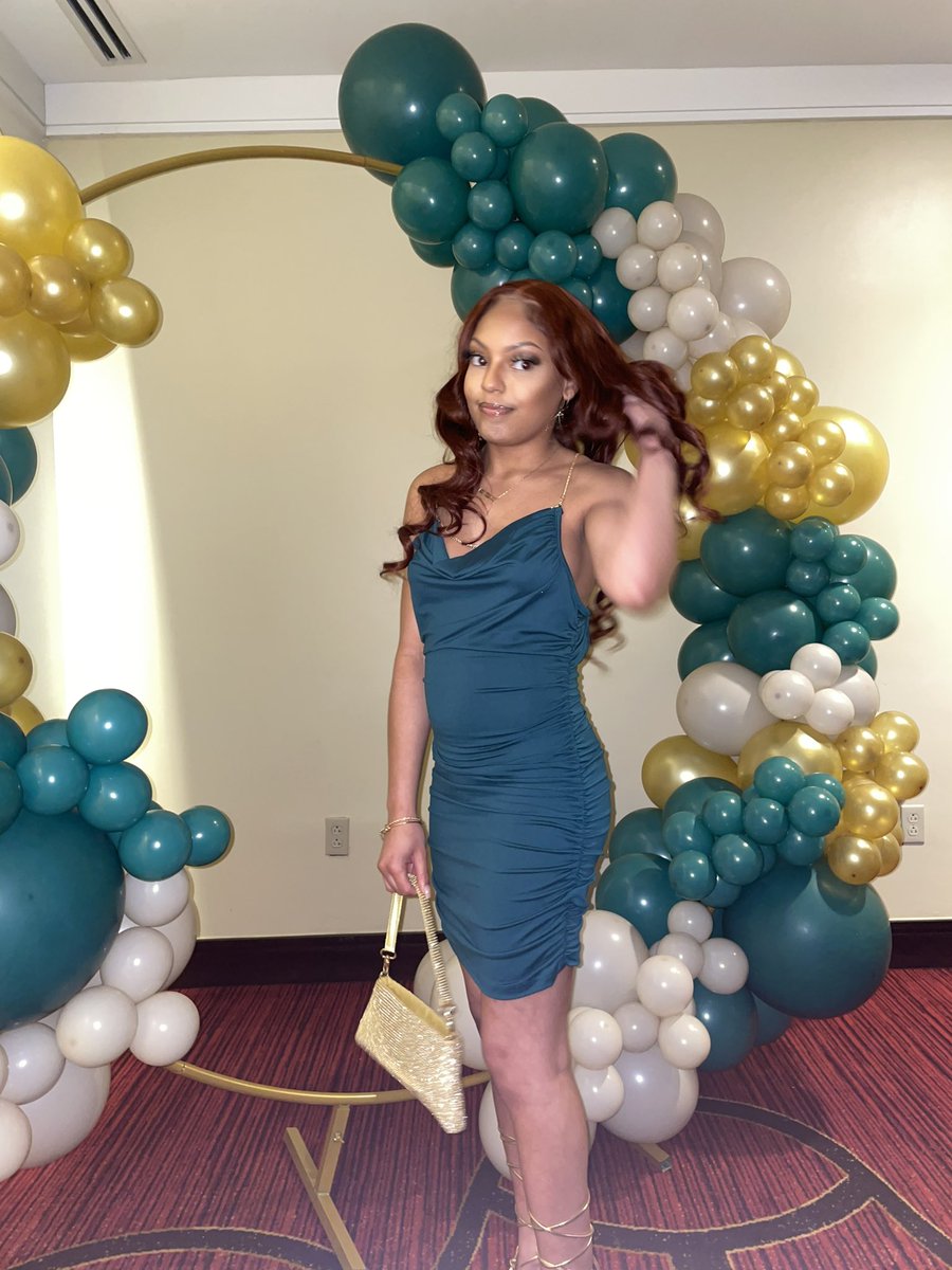 _jasski's tweet photo. szn 23: episode 1: miss capricorn🥂🤍 https://t.co/Ub2DUN0fBH