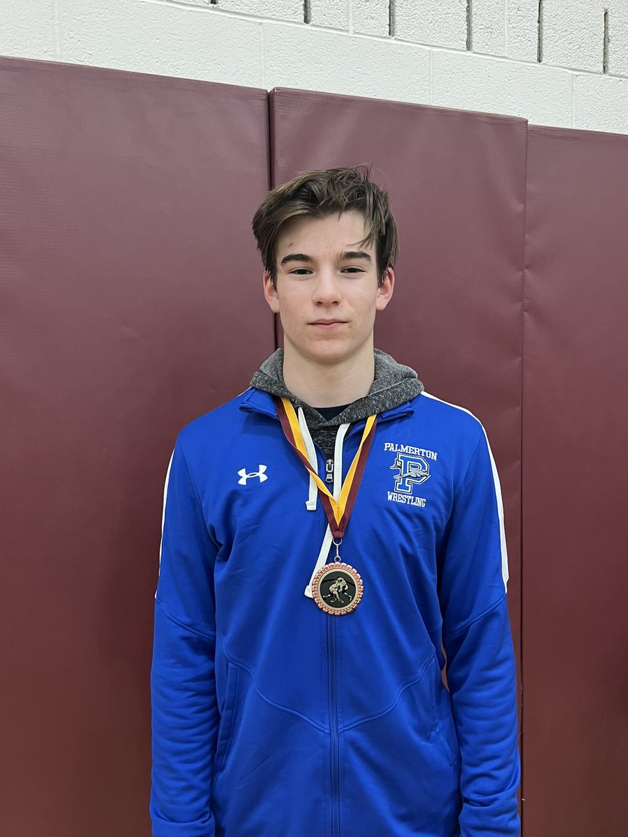 PalmHSWrestling's tweet photo. King wins by decision 8-2 against Bussell from Plymouth taking third place!!🥳 https://t.co/czUiBKpT2f