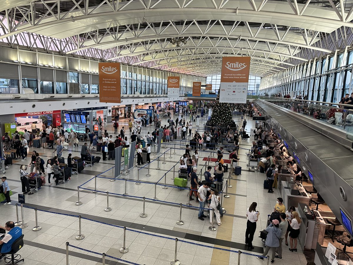 Sir Chandler Blog tweet media