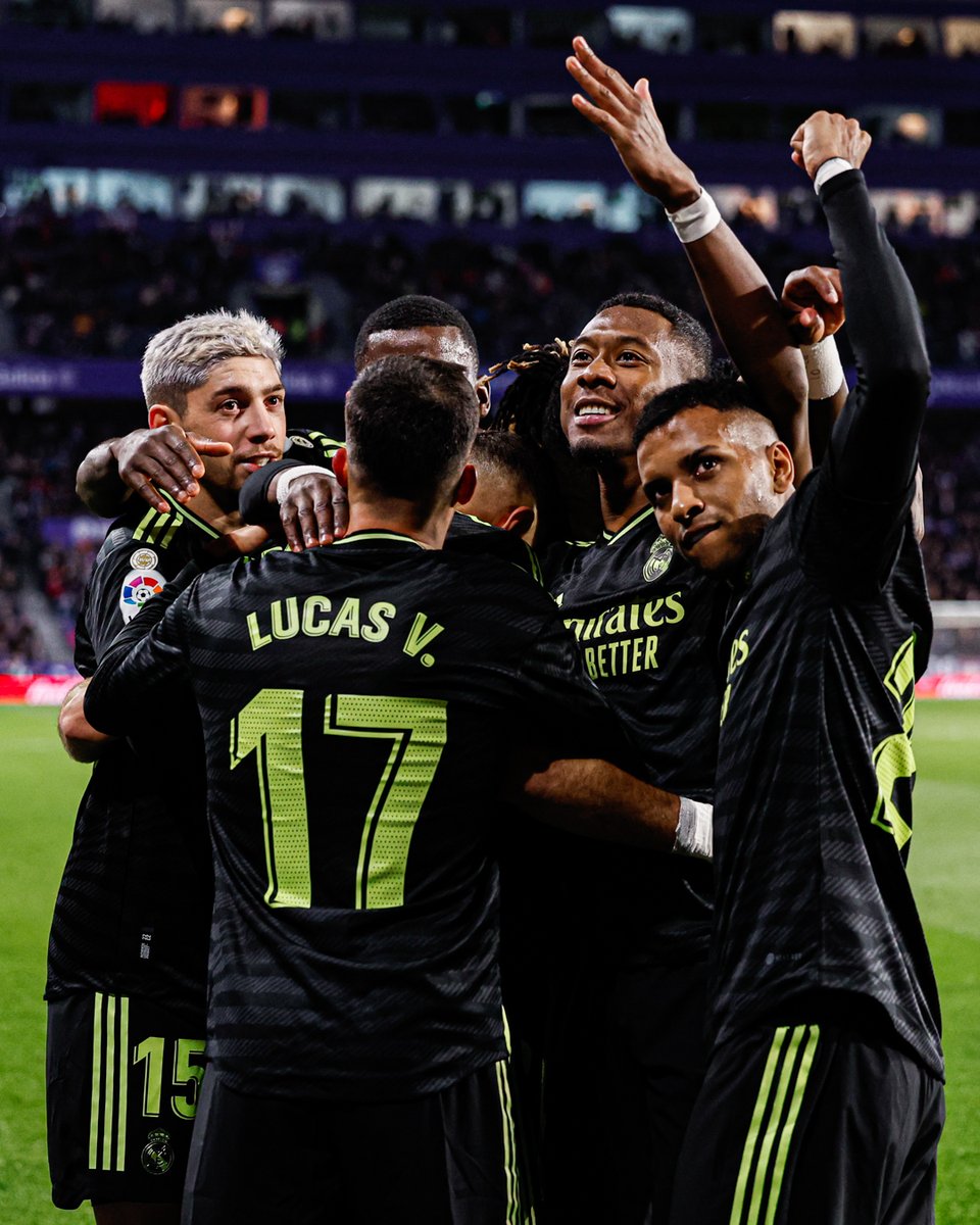 realmadrid's tweet photo. 🙌 ¡EQUIPAZO! 🙌 https://t.co/BT9rXtdQev