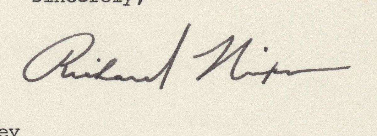 PsyGenealogist's tweet photo. How can I tell if these are authentic presidential signatures or not? This one from Richard Nixon. More here 

👉 https://t.co/cPbJJFxFwX

#autograph #PresidentNixon #Presidents https://t.co/zvitfdpr6x